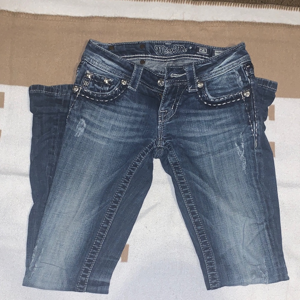 Miss Me Distressed Blue Cropped Jeans